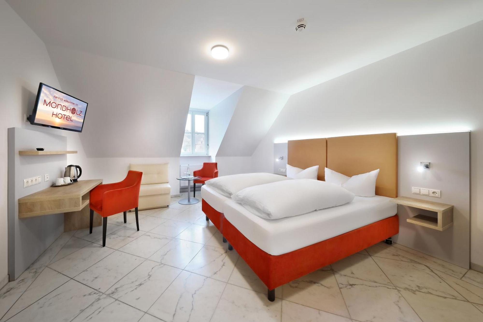 Veitshöchheim Hotel Mueller Cafe & Wein - Mondholzhotel מראה חיצוני תמונה