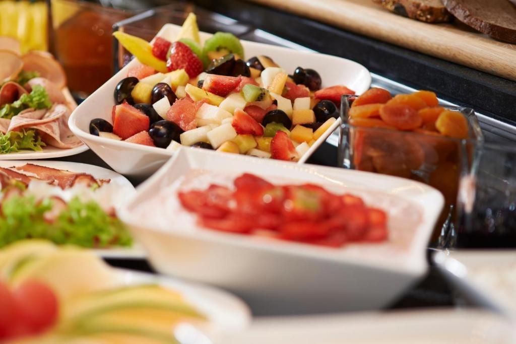 Veitshöchheim Hotel Mueller Cafe & Wein - Mondholzhotel מראה חיצוני תמונה
