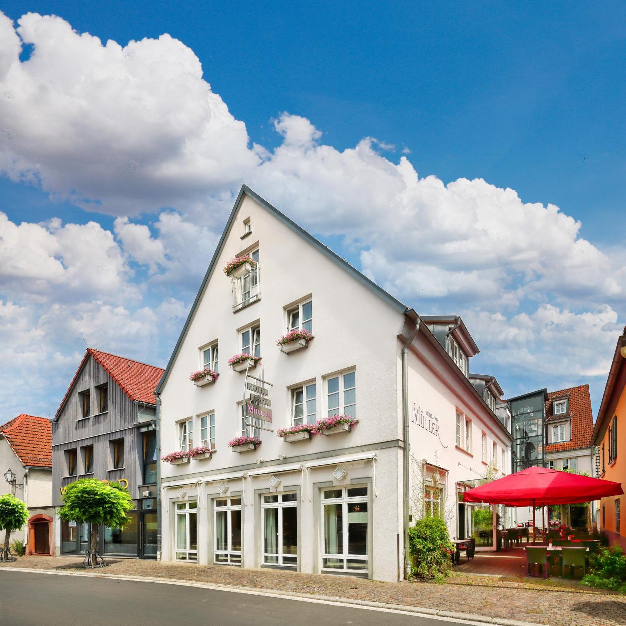 Veitshöchheim Hotel Mueller Cafe & Wein - Mondholzhotel מראה חיצוני תמונה